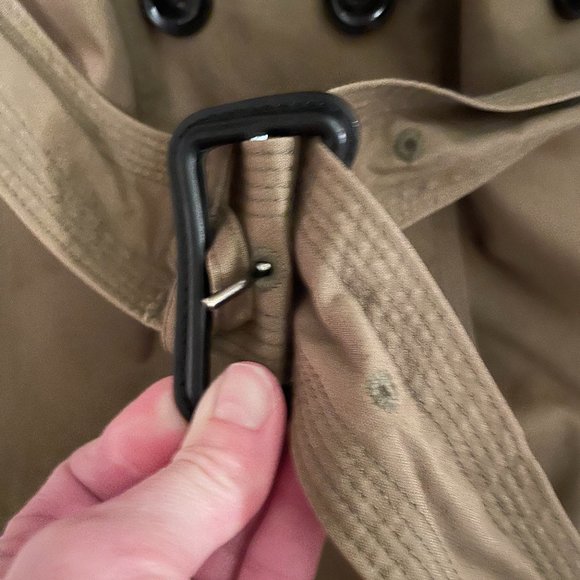 Burberry Trench Coat, Size 2 Women's - Picture 6 of 10